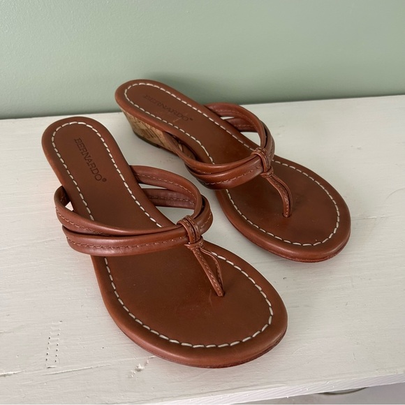 Bernardo Miami Brown Leather Strappy Knotted Sandals with Mini Heel - Picture 1 of 8